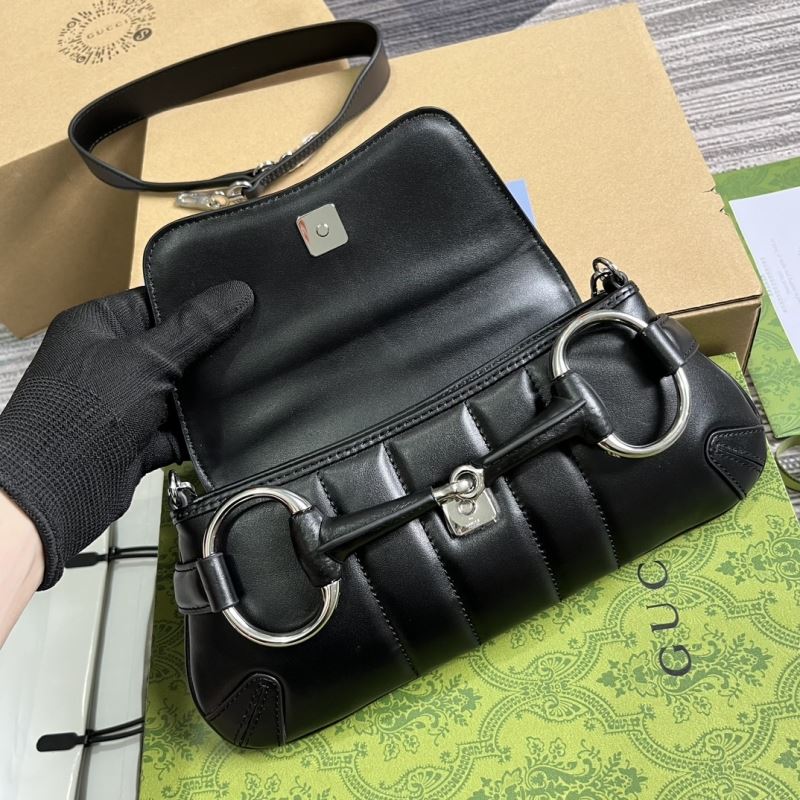 Gvc*1 horsebit bags